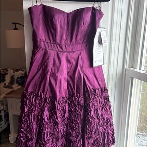 Elegant Purple Strapless or straps dress